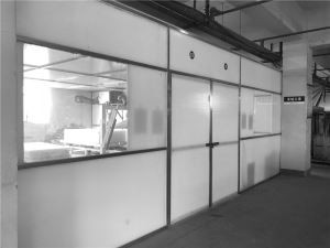 Stiklšķiedras pastiprināts sienas panelis